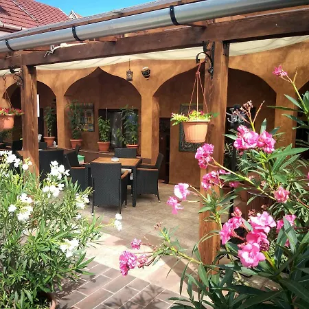 Hotel apartamentowy Hacienda