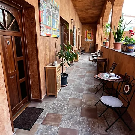 Hacienda Hotel apartamentowy *