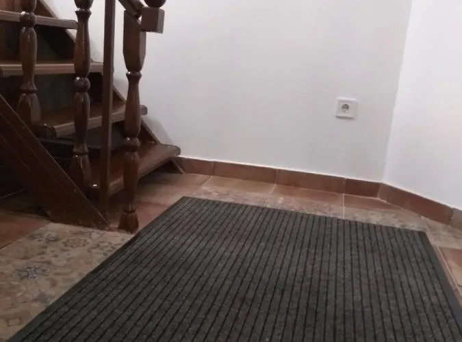 Hacienda מלון דירות אגר