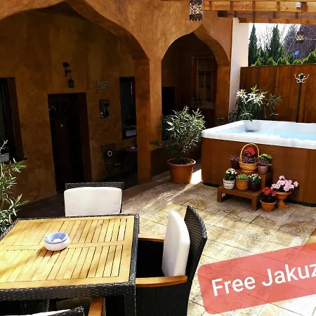 Hacienda Apartahotel *