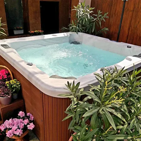 Hacienda Aparthotel *